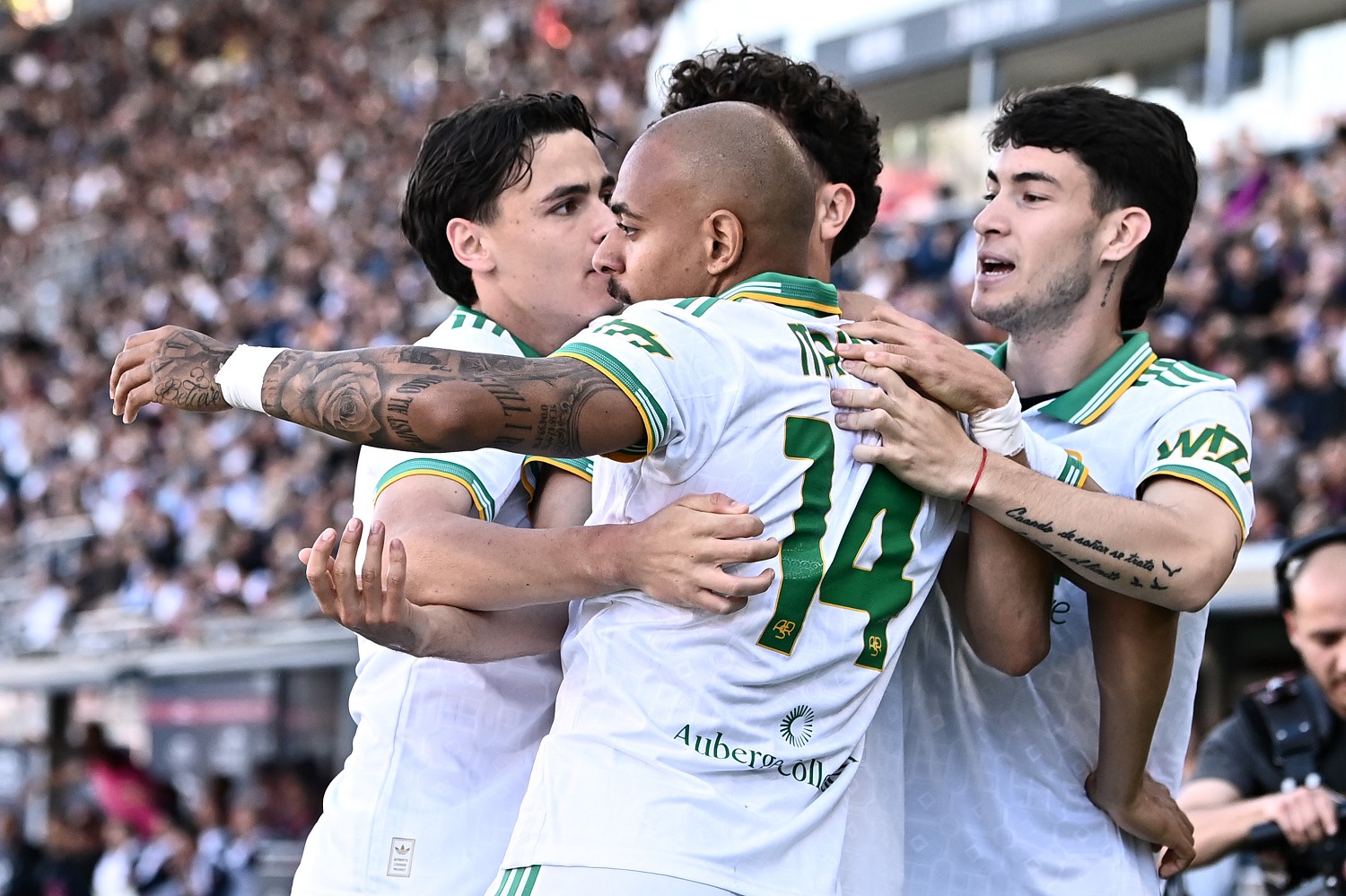 bologna roma 0-2 malen el aynaoui esultanza