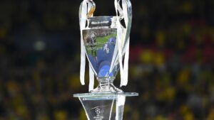 roma sorteggio champions league phase